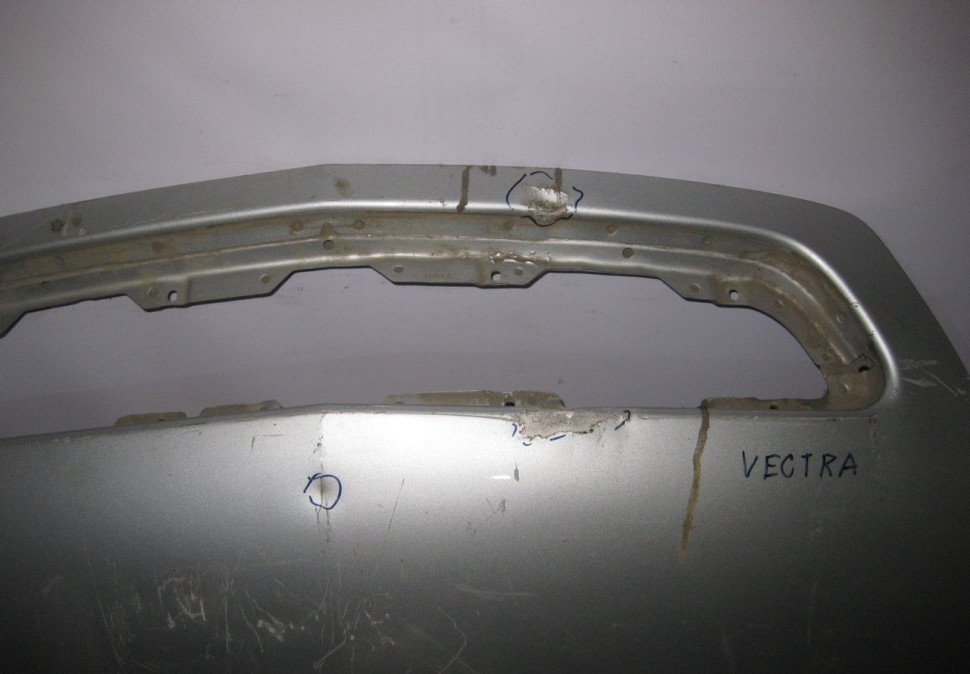 Капот Opel Vectra (мал. вмятины) (скл-3) Капот Opel Vectra (мал. вмятины) (скл-3)