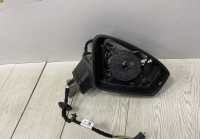 Корпус зеркало правое 13к  Volkswagen Tiguan 2 (16-20) oem 5NB857502