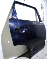 Дверь задняя правая Kia Sorento 2 oem 770042P010 (скл-3)