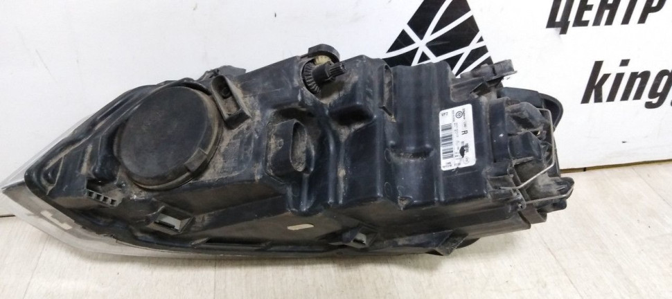 Фара правая Volkswagen Polo (09>) х/б oem 6r1941016e