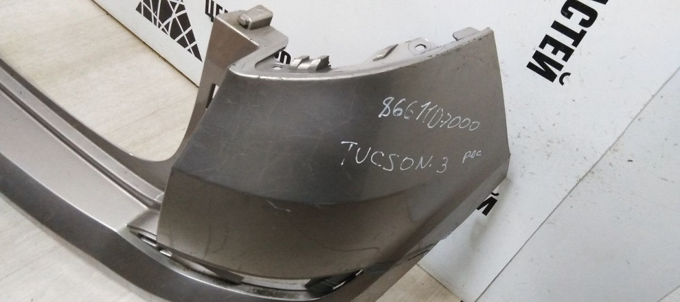 Бампер задний Hyundai Tucson 3  oem 86611d7000