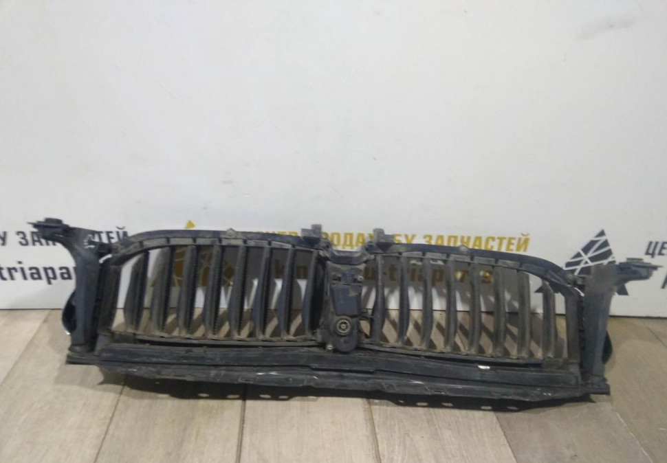 Воздушная заслонка бу BMW 5 G30 OEM 51747497279