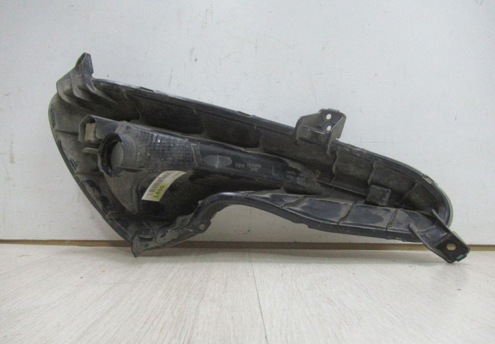 Противотуманная фара (Птф) левая Hyundai Solaris 1 рест oem 922014l600 (слом.1крепл)