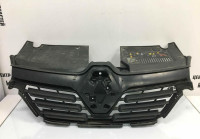 Решетка радиатора Renault Logan 2 рестайлинг OEM 623105887R
