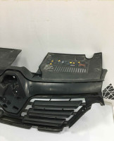 Решетка радиатора Renault Logan 2 рестайлинг OEM 623105887R