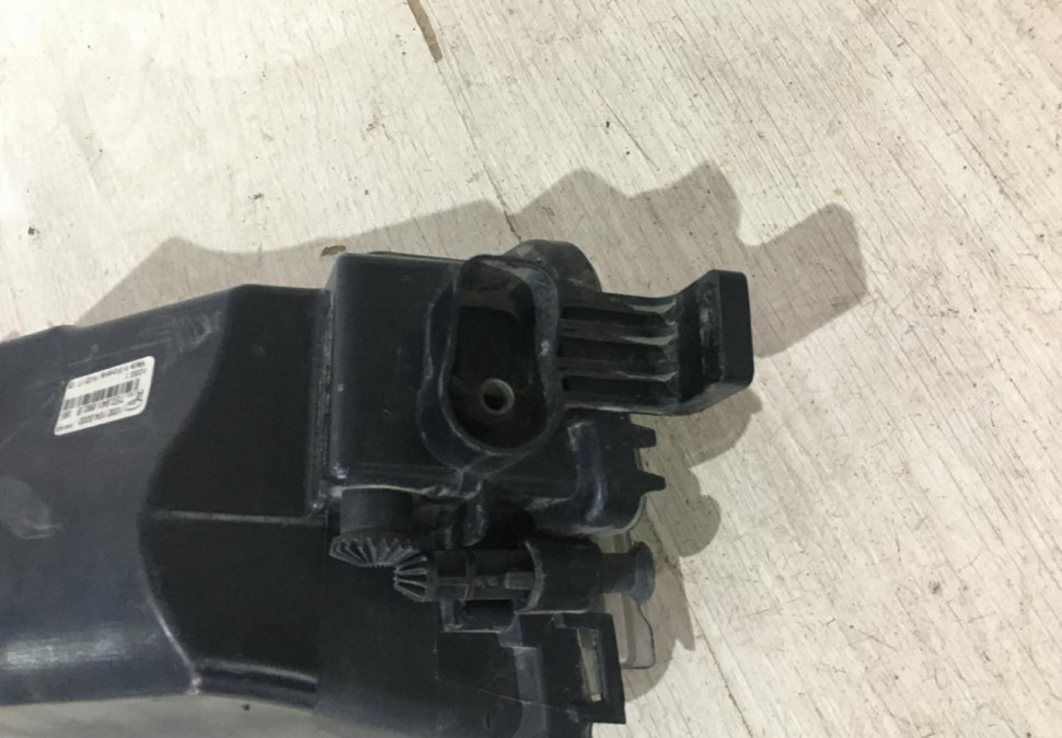 Противотуманная фара правая Volkswagen Transporter T6 15-20 oem 7E0941662B