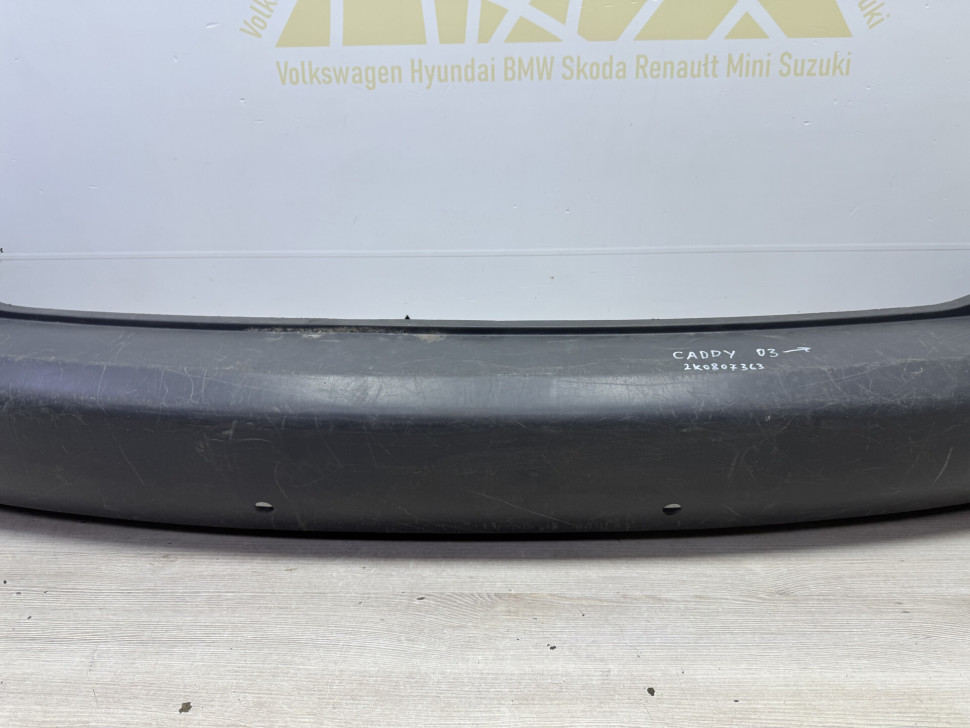 Бампер задний Volkswagen Caddy 3 2003 OEM 2K0807421 Бампер задний Volkswagen Caddy 3 2003 OEM 2K0807421