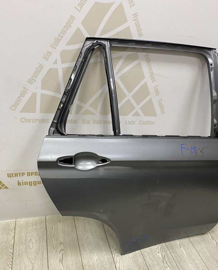Дверь задняя правая BMW X5 F15 OEM 41517386740 Дверь задняя правая BMW X5 F15 OEM 41517386740