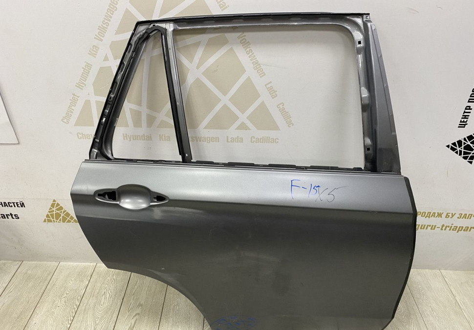 Дверь задняя правая BMW X5 F15 OEM 41517386740 Дверь задняя правая BMW X5 F15 OEM 41517386740