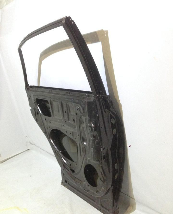 Дверь зад лев Lexus RX 09- (скл-3)