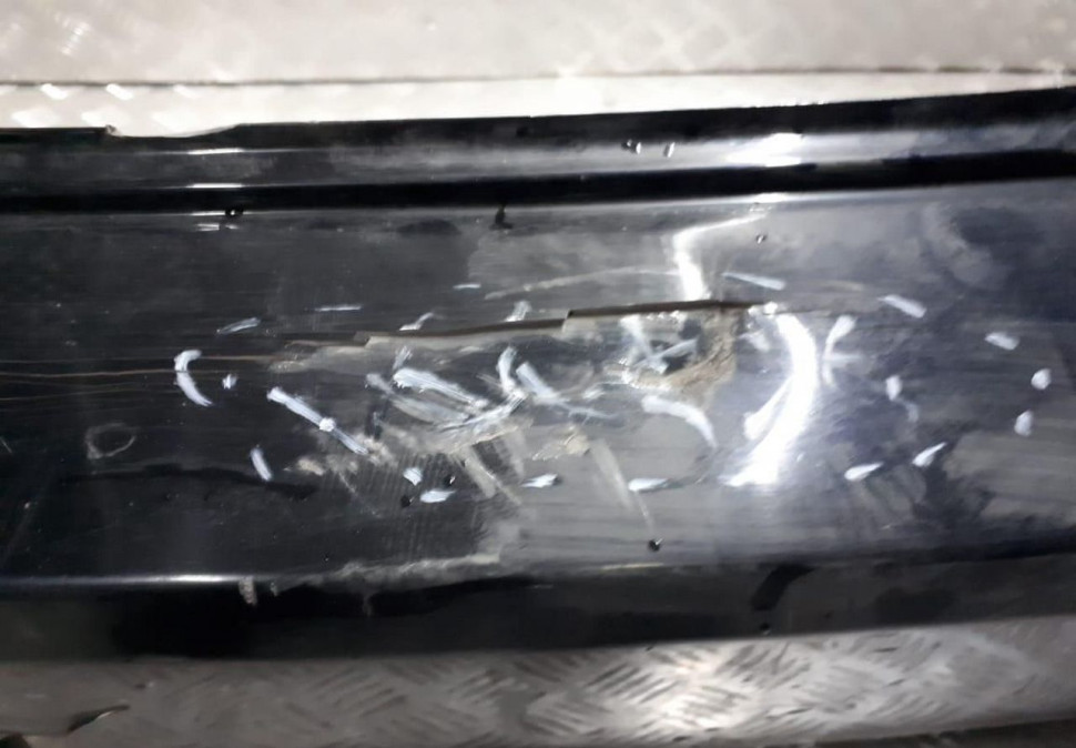 Бампер задний Volkswagen Polo 5   oem 6RU807421