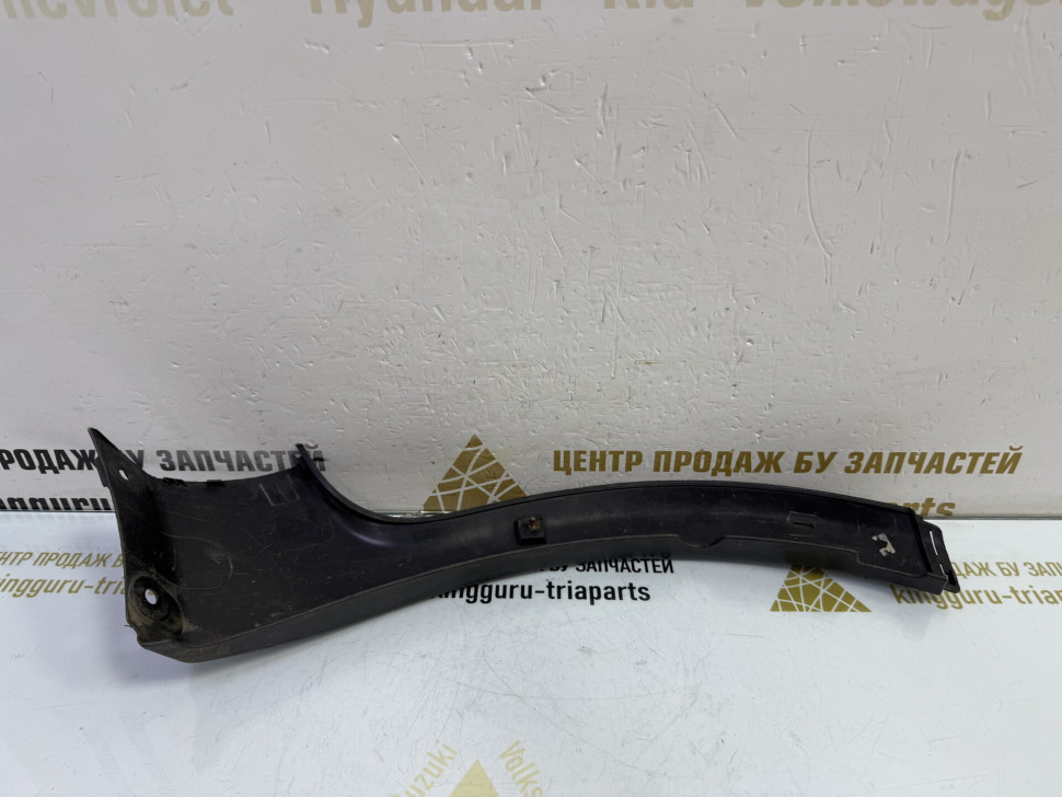 Накладка переднего бампера правая бу Suzuki SX4 OEM 7177179J0R