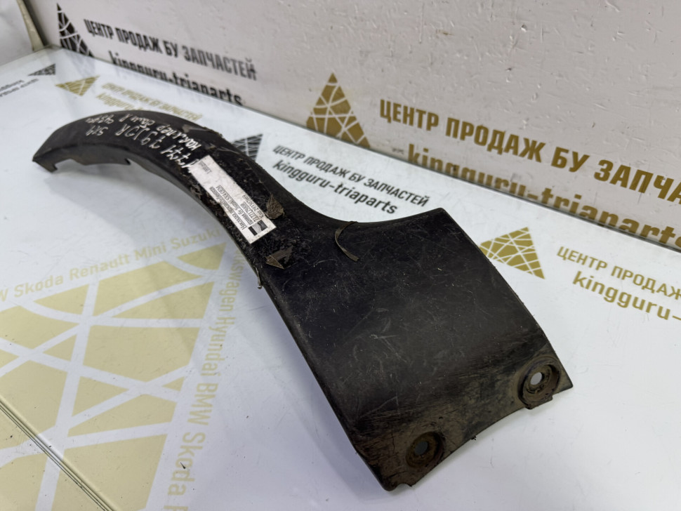 Накладка переднего бампера правая бу Suzuki SX4 OEM 7177179J0R Накладка переднего бампера правая бу Suzuki SX4 OEM 7177179J0R