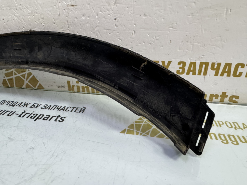 Накладка переднего бампера правая бу Suzuki SX4 OEM 7177179J0R Накладка переднего бампера правая бу Suzuki SX4 OEM 7177179J0R