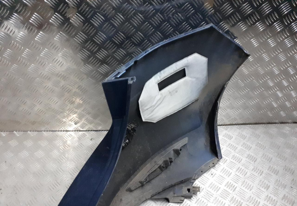 Бампер задний Volkswagen Golf 7 oem 5g6807421b