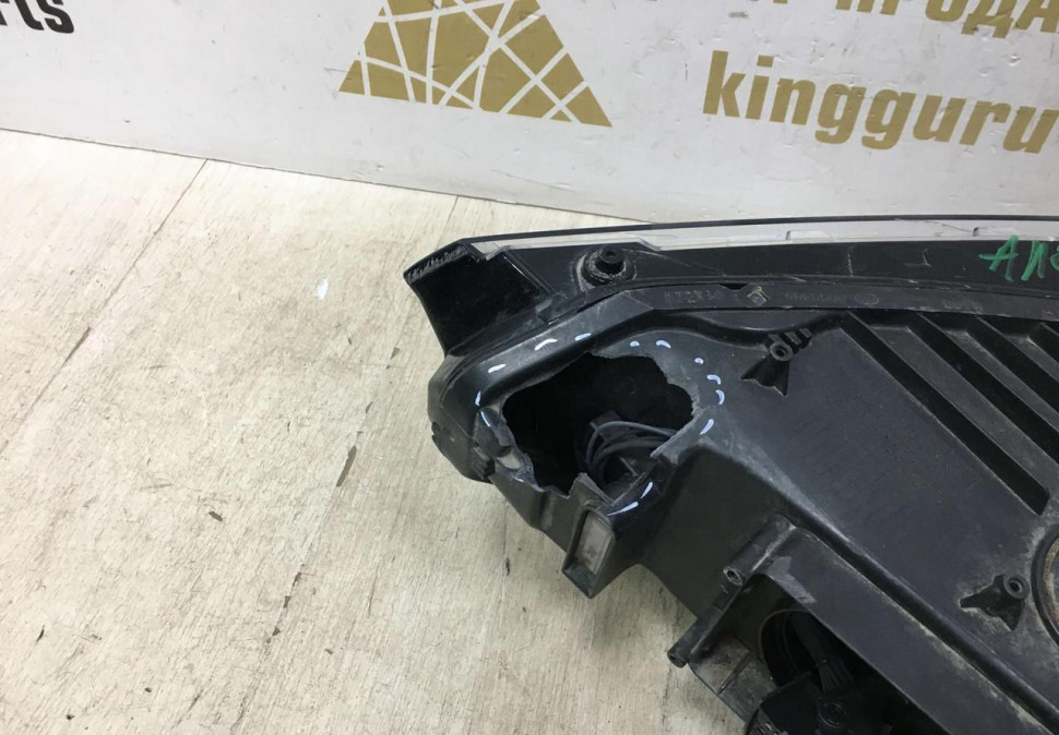 Фара правая Volkswagen Passat B8 2014 oem 3G1941036L Фара правая Volkswagen Passat B8 2014 oem 3G1941036L
