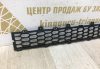 Решетка в бампер центральная Chevrolet Captiva c100 (07-11) oem 96623441