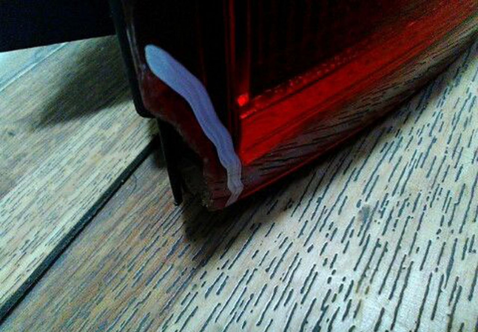 Фонарь правый Volkswagen Jetta 6 дорестайлинг скол на стекле Фонарь правый Volkswagen Jetta 6 дорестайлинг скол на стекле