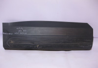 Накладка двери задняя правая Volkswagen Tiguan (11-16) (потертости) oem 5n0854950a (скл-3)