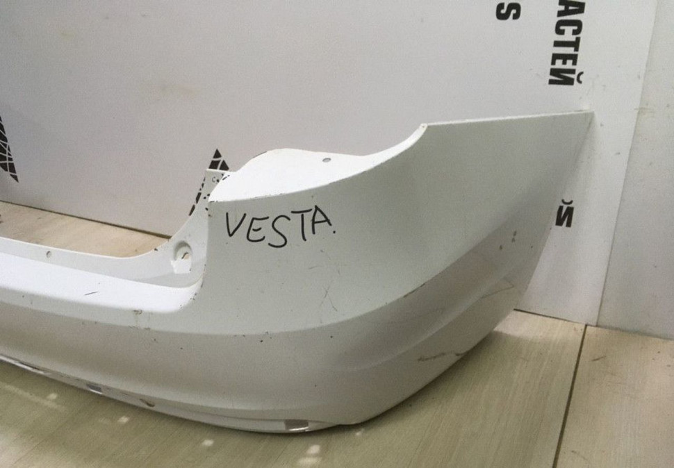 Бампер задний Lada Vesta oem 8450006699 (скл-3) Бампер задний Lada Vesta oem 8450006699 (скл-3)