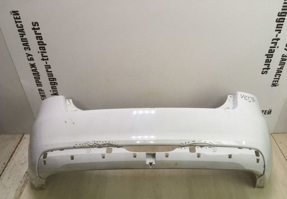 Бампер задний Lada Vesta oem 8450006699 (скл-3) Бампер задний Lada Vesta oem 8450006699 (скл-3)