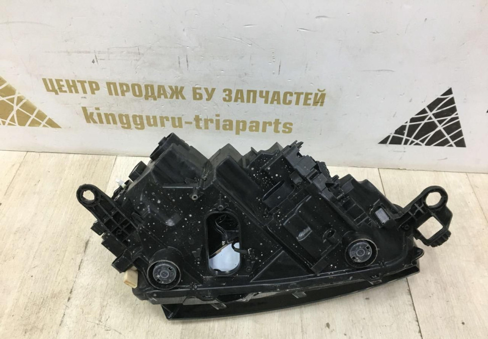 Фара ЛЭД LED левая Skoda Rapid 2 OEM 60U941019A