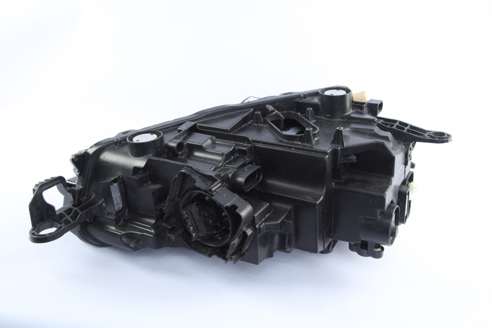 Фара ЛЭД LED левая Skoda Rapid 2 OEM 60U941019A