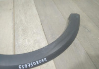 Молдинг крыла передний левый Renault Sandero Stepway 2 OEM 638750806R