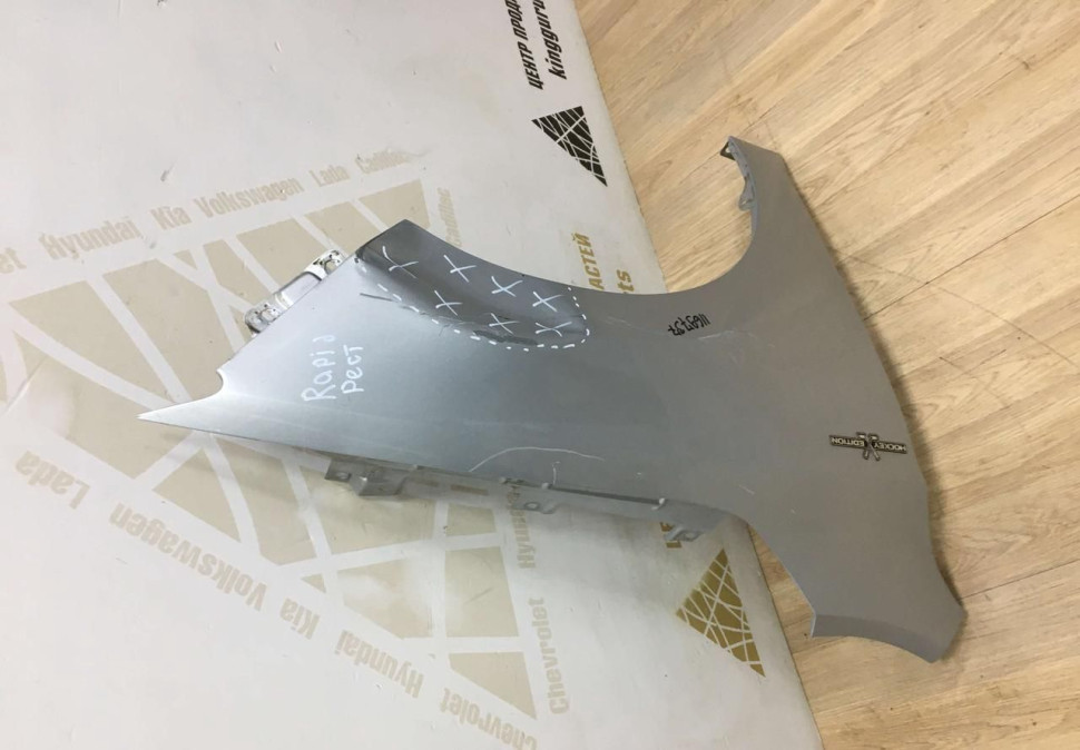 Крыло переднее правое Skoda Rapid рестайлинг OEM 5J5821022C