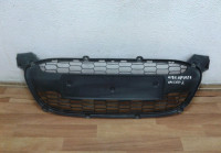 Решетка переднего бампера Lada Kalina 2 oem 21922803057 (скл-3)