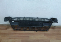 Решетка переднего бампера Lada Kalina 2 oem 21922803057 (скл-3)