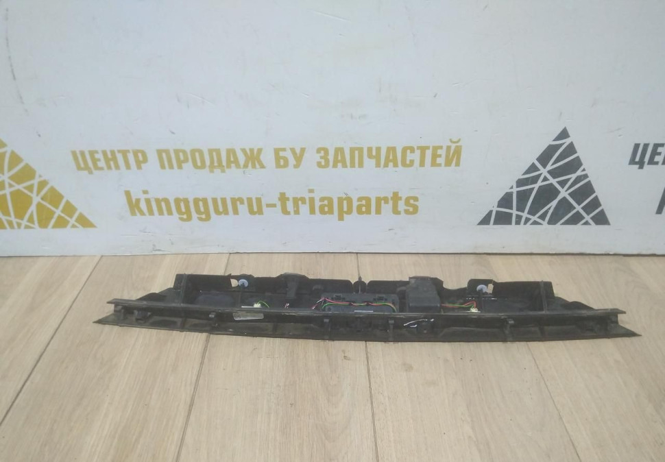 Накладка ручка крышки багажник бу BMW X7 G07 OEM 51137458169