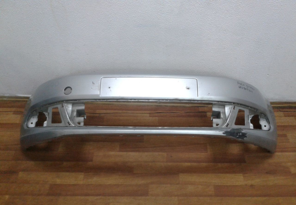 Бампер передний Volkswagen Polo до рест 6ru807221 (после ремонта)