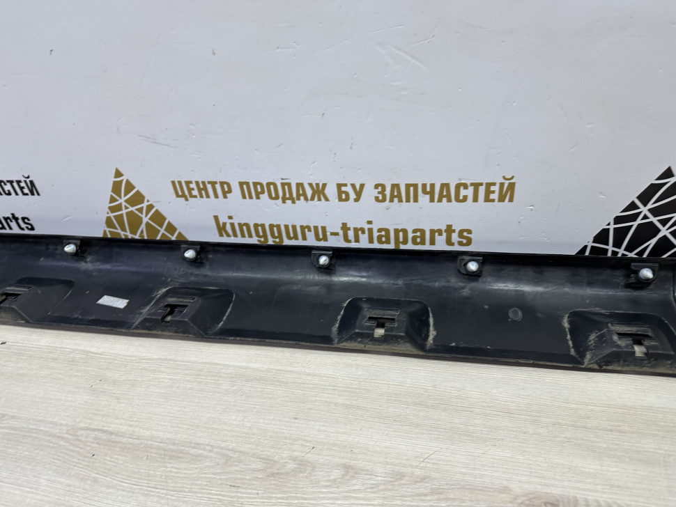 Порог правый бу Renault Sandero Stepway 2 OEM 764266165R Порог правый бу Renault Sandero Stepway 2 OEM 764266165R
