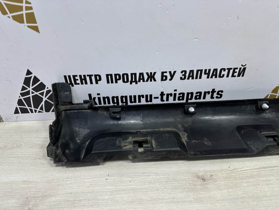 Порог правый бу Renault Sandero Stepway 2 OEM 764266165R Порог правый бу Renault Sandero Stepway 2 OEM 764266165R