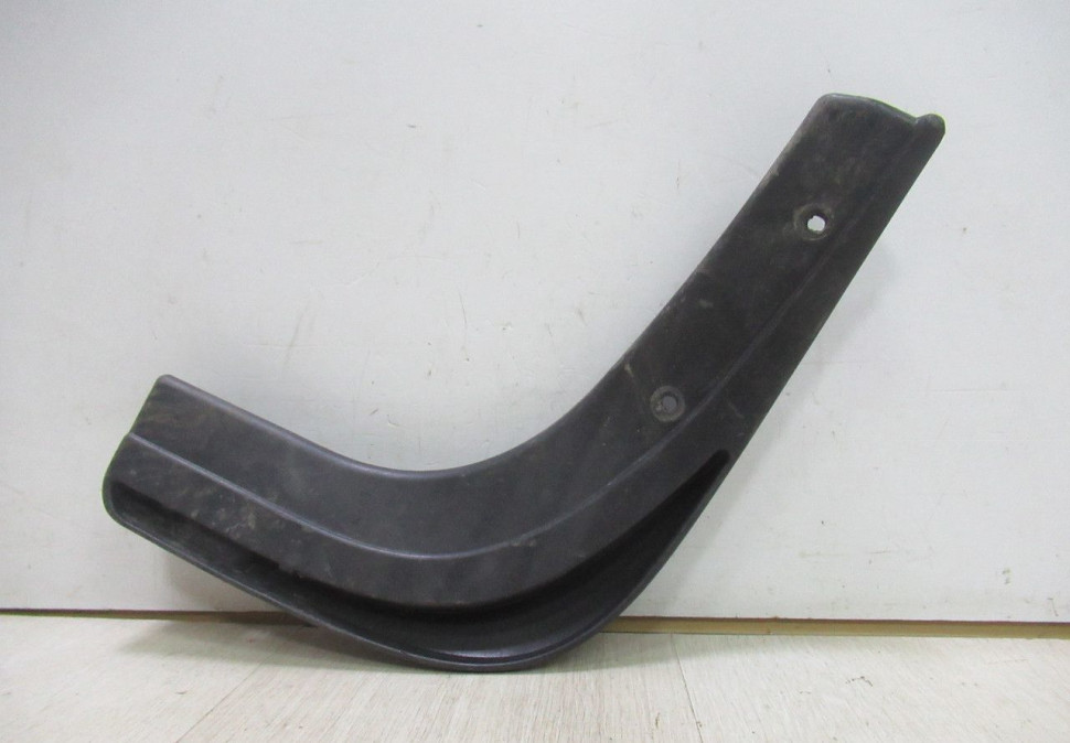 Брызговик задний левый Kia Soul 2 рестайлинг oem 86841b2500 Брызговик задний левый Kia Soul 2 рестайлинг oem 86841b2500