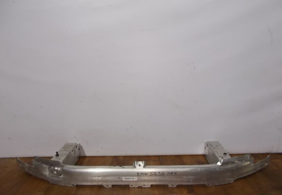 Усилитель переднего бампера бу BMW 5 G30 OEM 51117385288