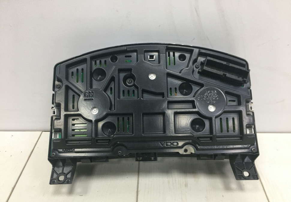 Щиток приборов Opel Astra H GTC 1,6 OEM 13308967