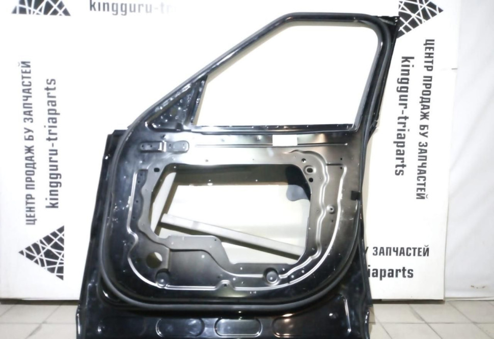 Дверь передняя правая Range Rover Sport oem LR044226 (Скл-3) Дверь передняя правая Range Rover Sport oem LR044226 (Скл-3)