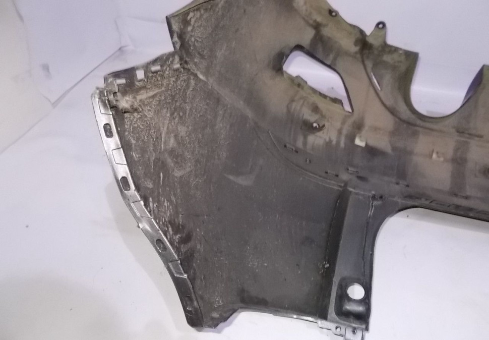 Бампер задний Renault Kaptur (16>) oem 850220429R (скл-3)