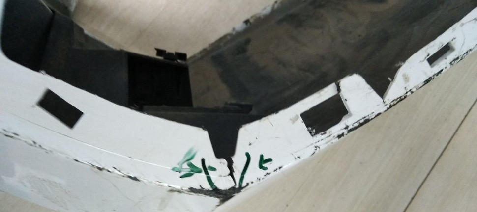 Бампер задний Chevrolet Tahoe 4 oem 23142968 (скл-3)