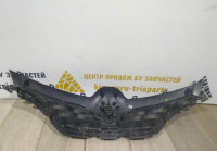Решетка радиатора бу Renault Kaptur OEM 623103985R