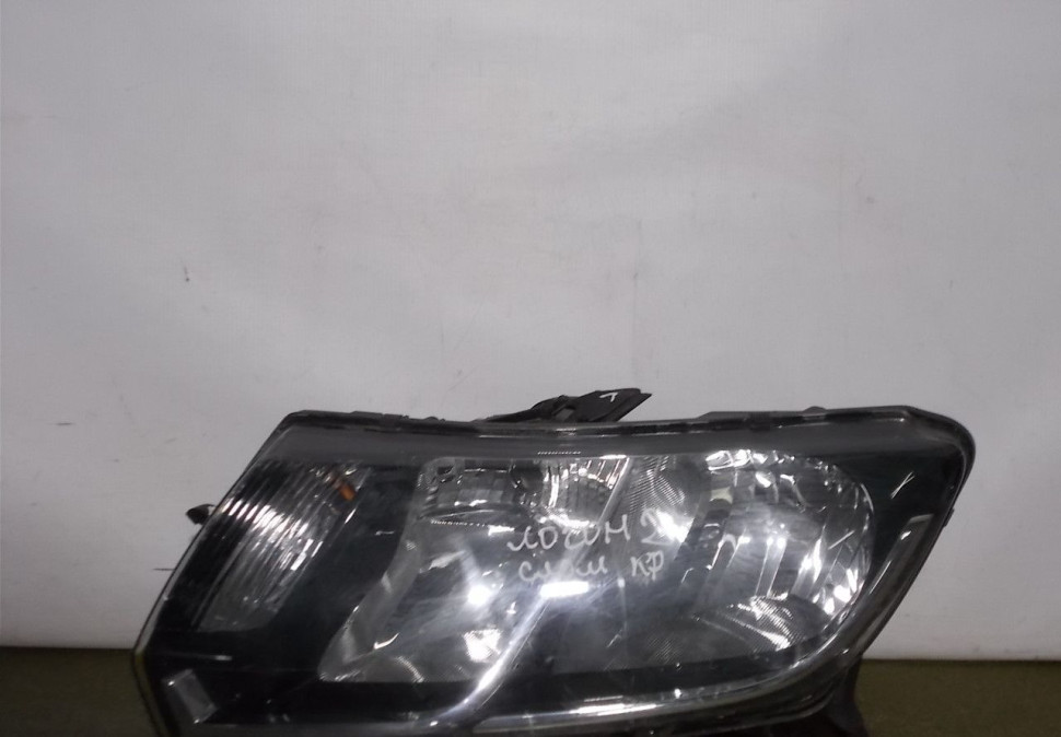 Фара левая бу Renault Logan 2 OEM 260609450R