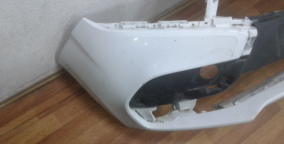 Бампер передний Lada X-Ray oem 620228136r (скл-3)