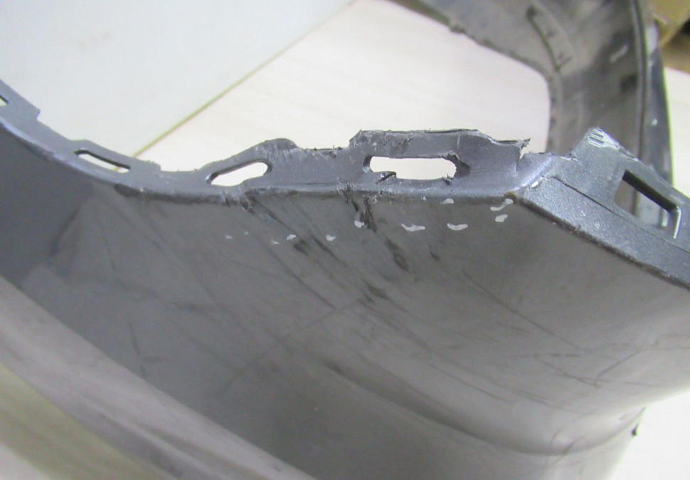 Бампер задний Volkswagen Jetta 6 рест oem 5CU807421C (небольшие трещины) (скл-3)