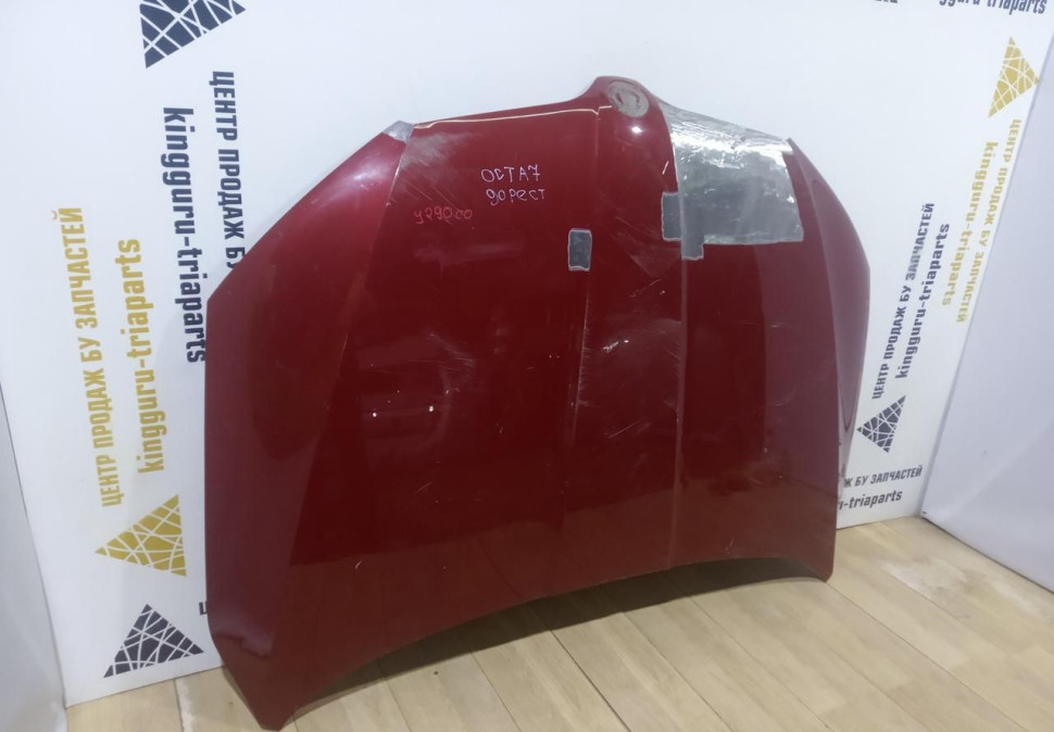 Капот бу Skoda Octavia A7 OEM 5E0823031