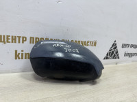 Крышка зеркала правая бу Peugeot 3008