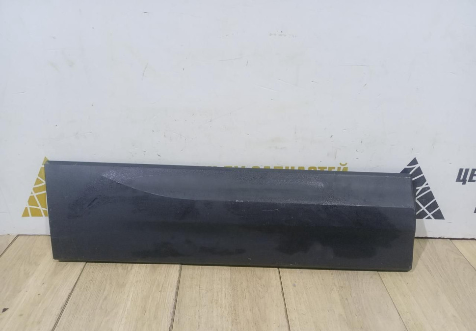 Молдинг двери задний правый бу Skoda Karoq OEM 57A854950