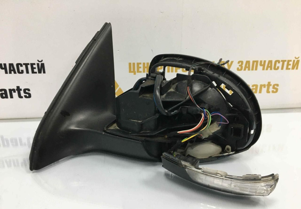 Зеркало левое Volkswagen Tiguan 1 2007 9k oem 5N1857501AH Зеркало левое Volkswagen Tiguan 1 2007 9k oem 5N1857501AH