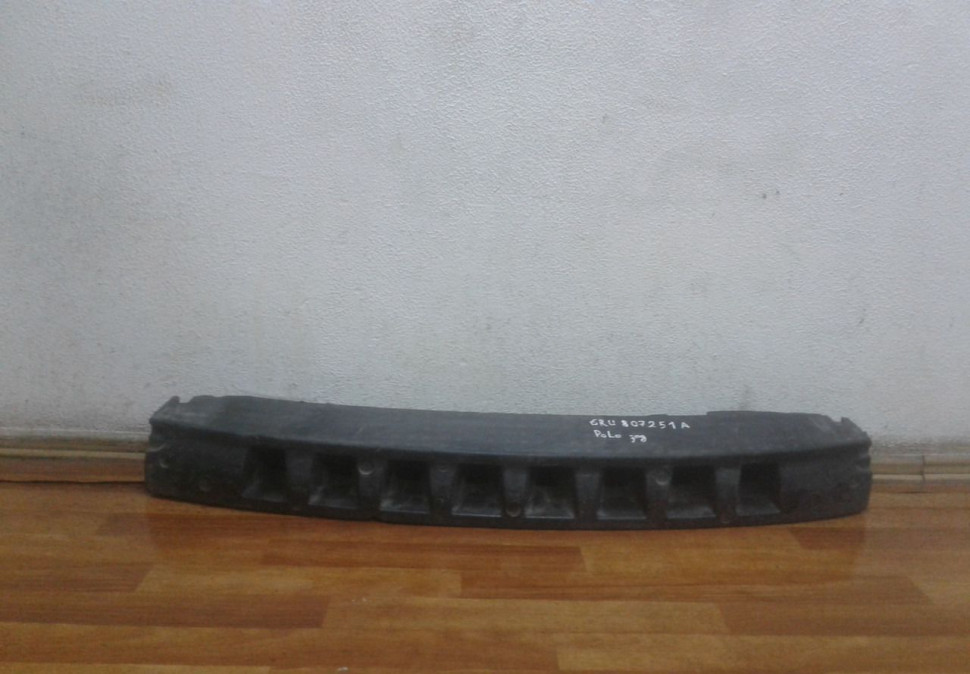 Абсорбер заднего бампера Volkswagen Polo (09-15) oem 6ru807251b